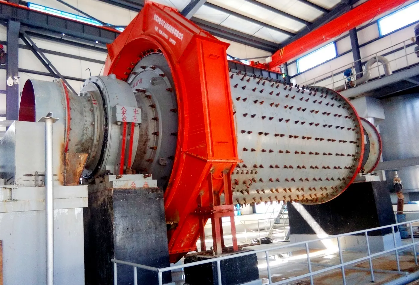 Installation of large ball mill for Qinghai zangge potash fertilizer